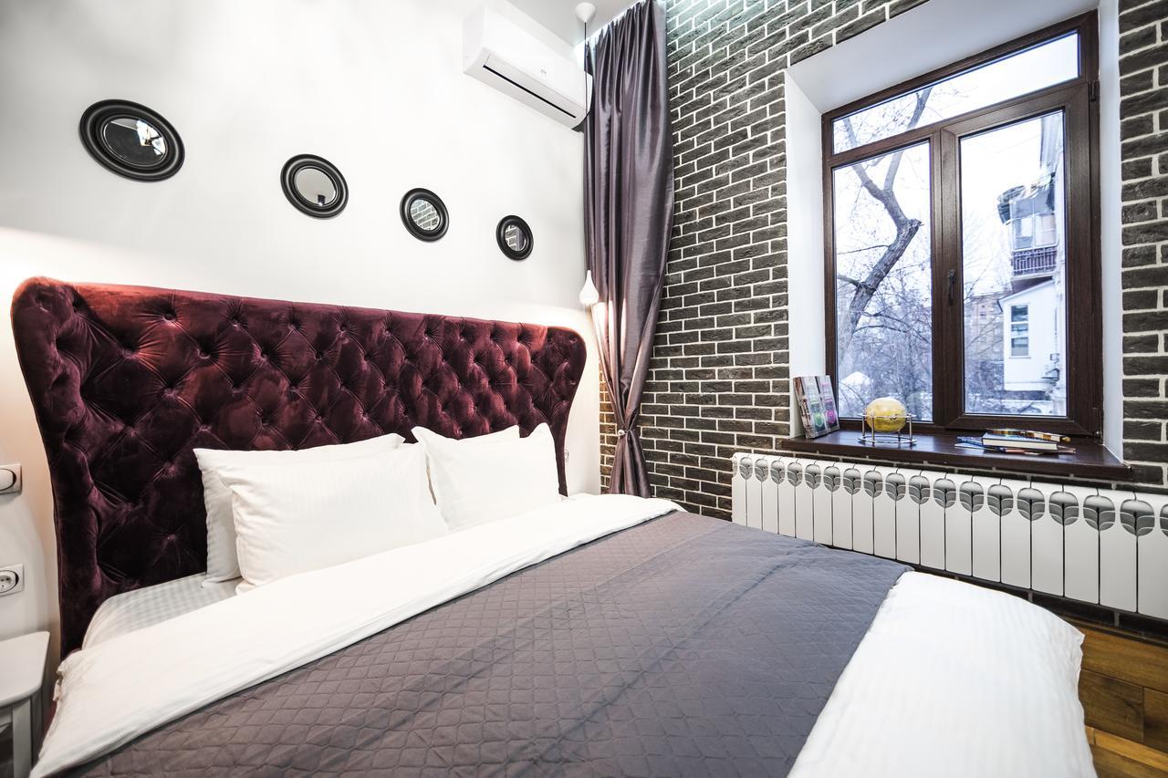 Pushkinskaya Apartments Kiev Buitenkant foto