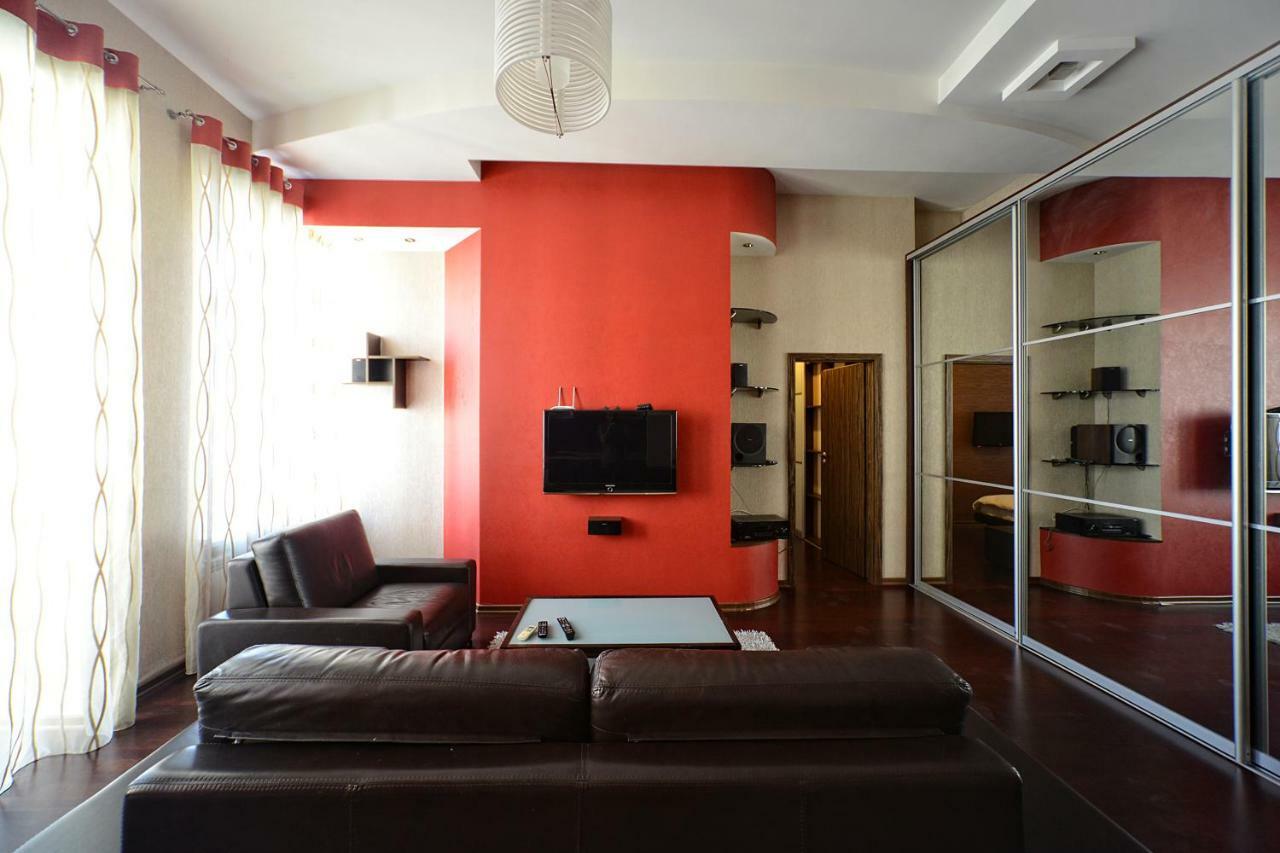 Pushkinskaya Apartments Kiev Buitenkant foto